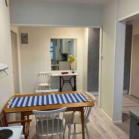 Huoneisto Laehellae Keskustaa Apartment
