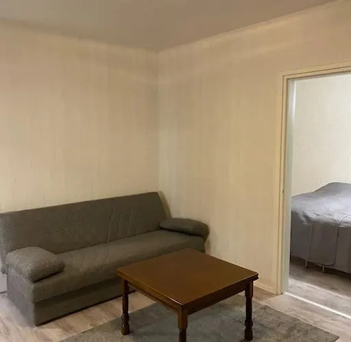 公寓 Laehellae Keskustaa 皮耶克赛迈基